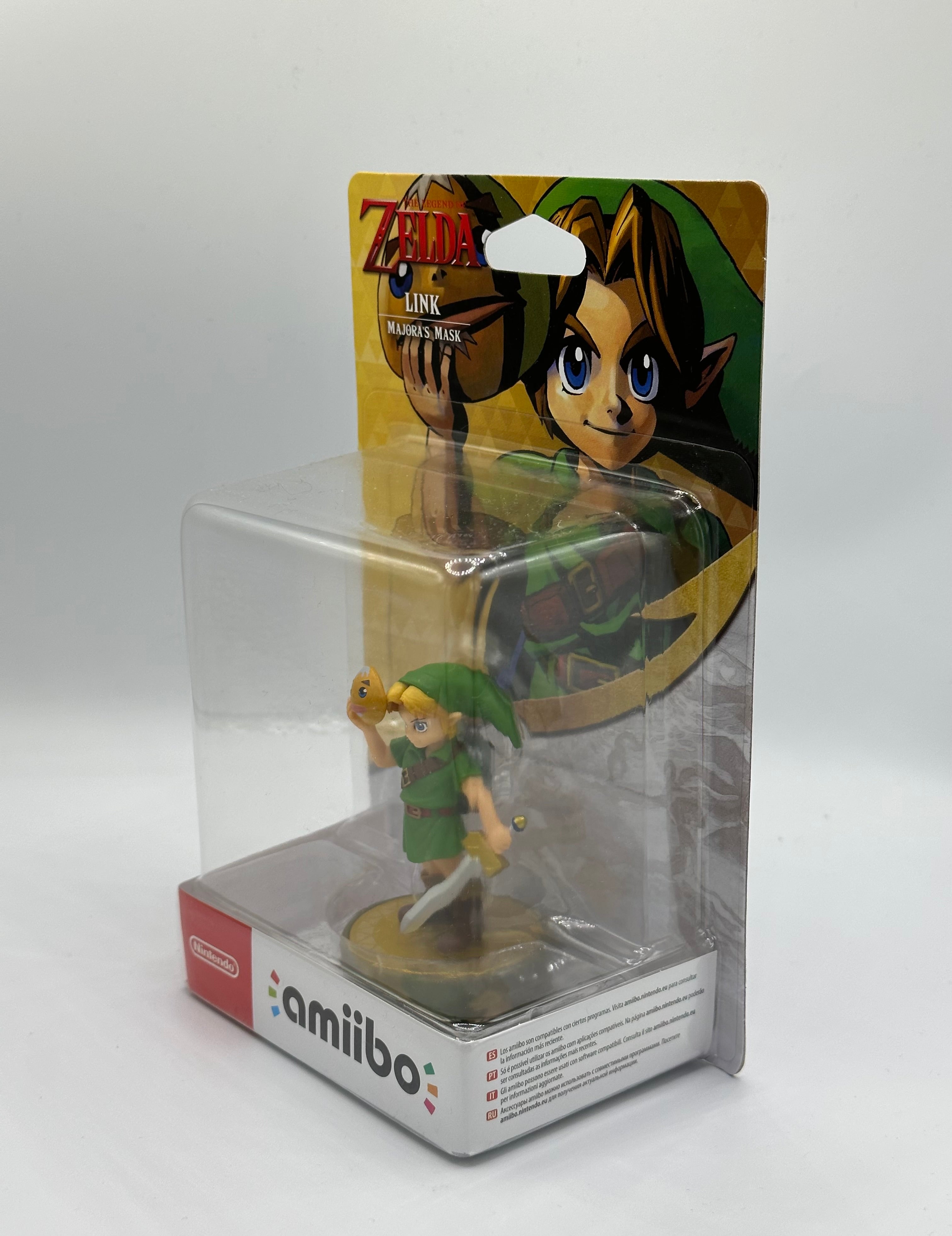 Nintendo Majora's Mask Link purchases The Legend of Zelda amiibo Figure